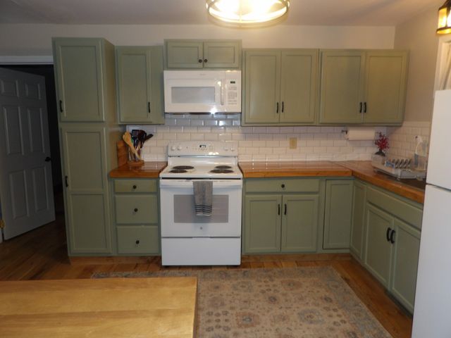 135 Tooley Trail Lane, Mc Ewen, TN 37101