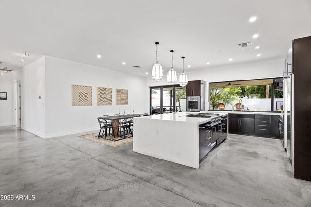 6819 E CHAPARRAL Road, Paradise Valley, AZ 85253