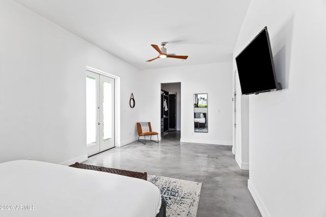 6819 E CHAPARRAL Road, Paradise Valley, AZ 85253