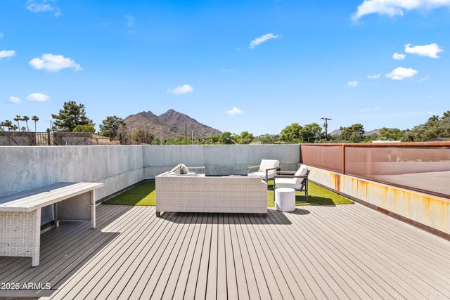 6819 E CHAPARRAL Road, Paradise Valley, AZ 85253