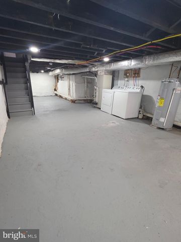 31 S SALFORD ST, Philadelphia, PA 19139