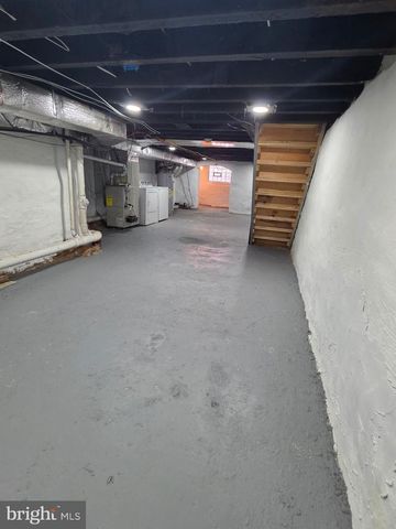 31 S SALFORD ST, Philadelphia, PA 19139