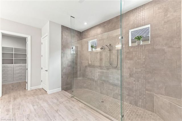 8333 Promoso CT, Naples, FL 34114