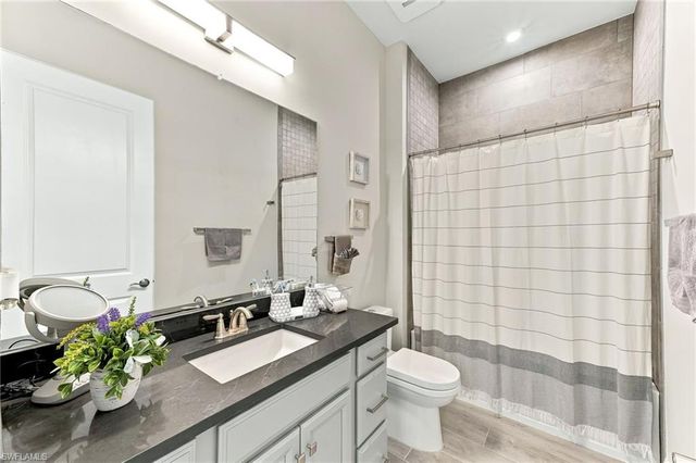 8333 Promoso CT, Naples, FL 34114
