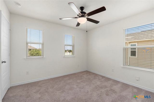 5012 Arrow Vista, Marion, TX 78124