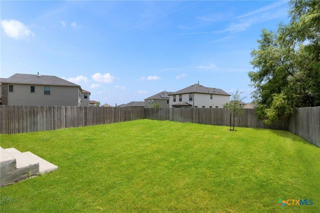 5012 Arrow Vista, Marion, TX 78124