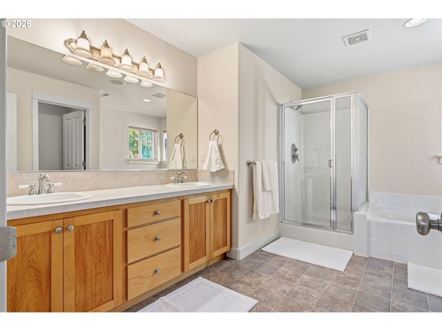 22350 Sw 111TH Ave, Tualatin, OR 97062