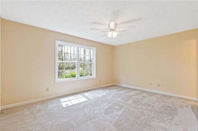 4447 Pineridge Circle, Dunwoody, GA 30338