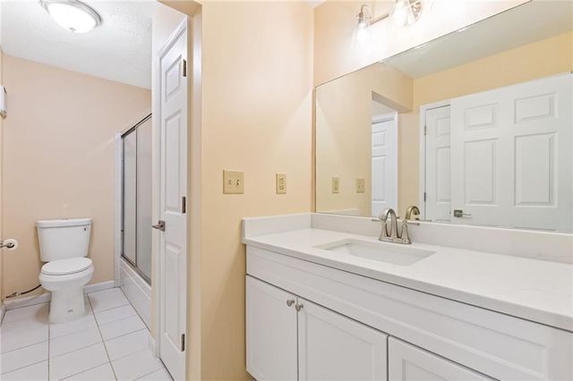 4447 Pineridge Circle, Dunwoody, GA 30338