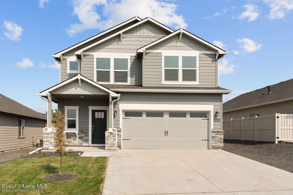 13508 N GRAND TARGHEE ST, Hayden, ID 83835