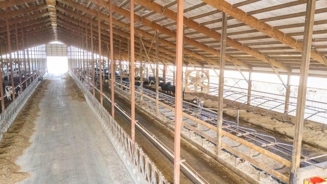 8223 Middle ROAD, Oostburg, WI 53070