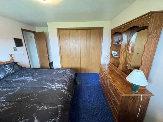 8223 Middle ROAD, Oostburg, WI 53070