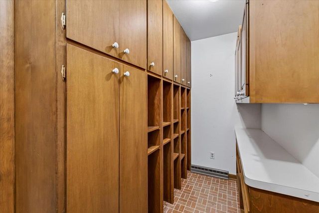310 Cheyenne Trail, Madison, WI 53705