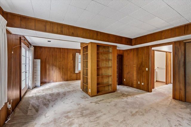 310 Cheyenne Trail, Madison, WI 53705