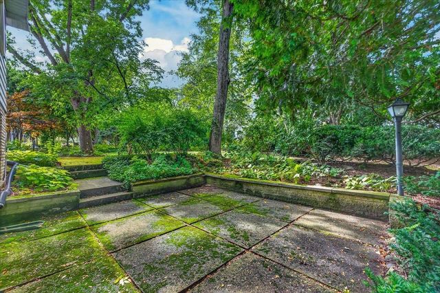 310 Cheyenne Trail, Madison, WI 53705