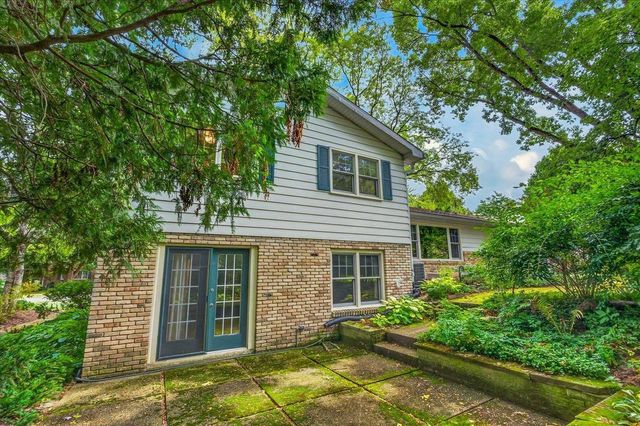 310 Cheyenne Trail, Madison, WI 53705
