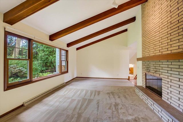 310 Cheyenne Trail, Madison, WI 53705