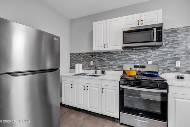 922 4th Avenue 3A, Asbury Park, NJ 07712