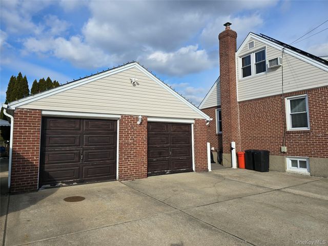 177 Sheridan Boulevard, Mineola, NY 11501