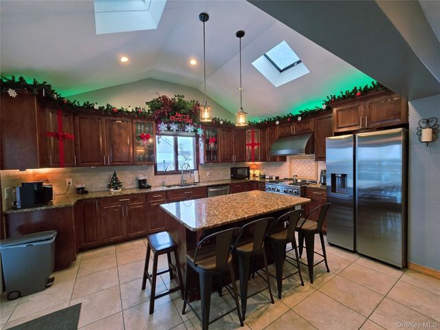 177 Sheridan Boulevard, Mineola, NY 11501