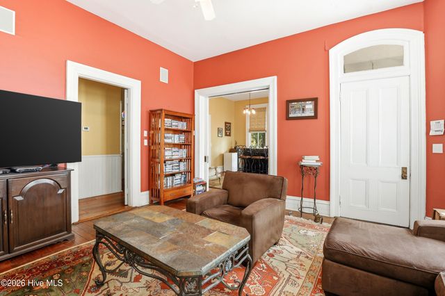306 S 4th Street, Wilmington, NC 28401