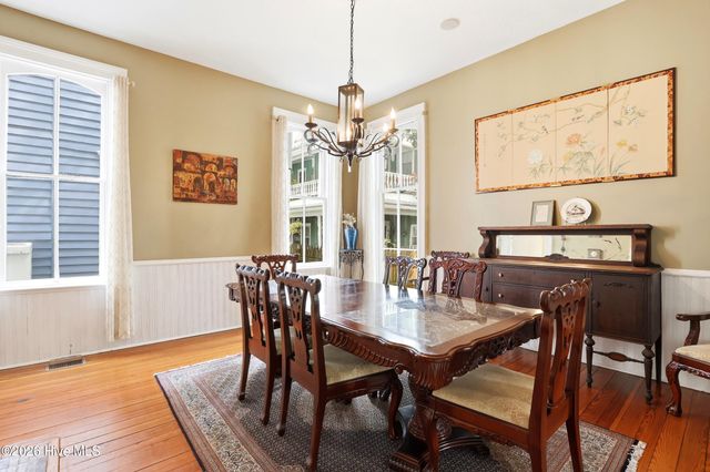 306 S 4th Street, Wilmington, NC 28401