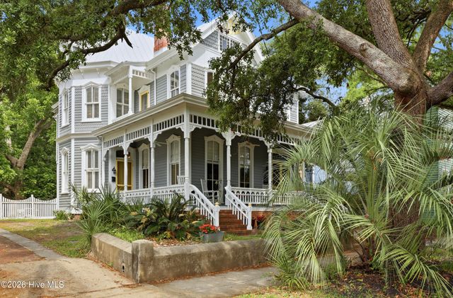 306 S 4th Street, Wilmington, NC 28401