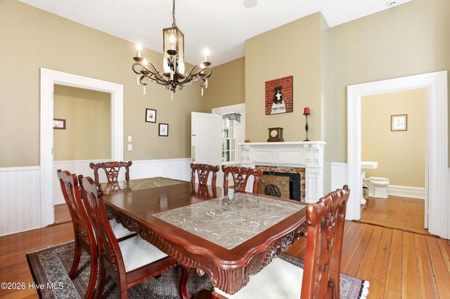 306 S 4th Street, Wilmington, NC 28401