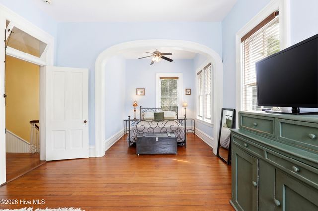 306 S 4th Street, Wilmington, NC 28401