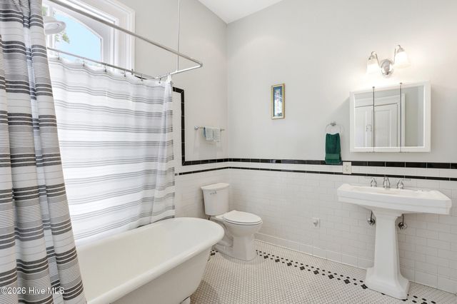 306 S 4th Street, Wilmington, NC 28401