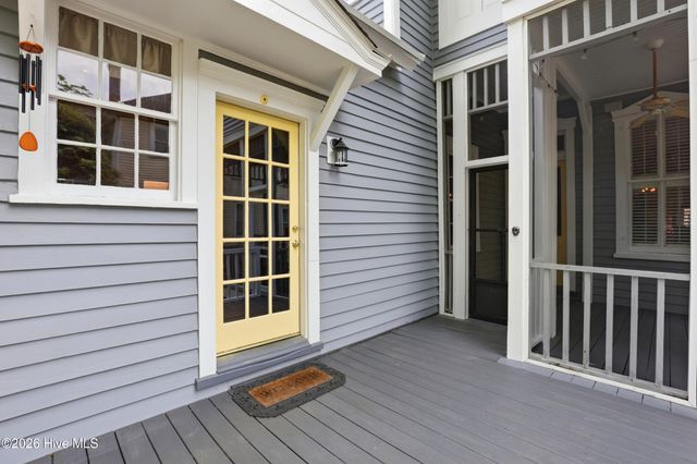 306 S 4th Street, Wilmington, NC 28401