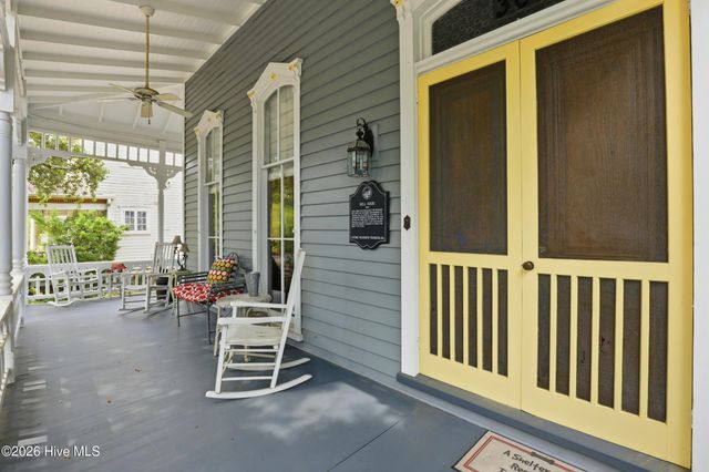 306 S 4th Street, Wilmington, NC 28401