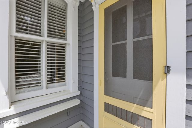 306 S 4th Street, Wilmington, NC 28401