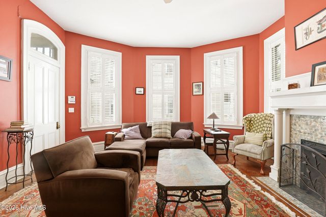 306 S 4th Street, Wilmington, NC 28401