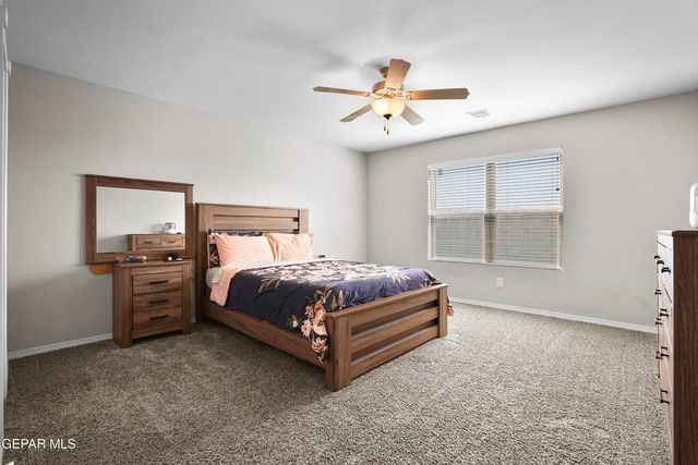 13944 Garforth Avenue, Horizon City, TX 79928