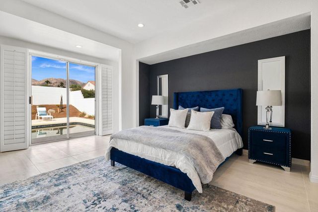 47215 Heliotrope Drive, Palm Desert, CA 92260