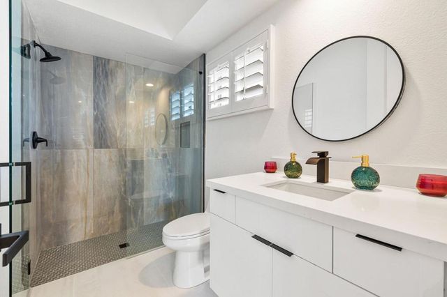 47215 Heliotrope Drive, Palm Desert, CA 92260