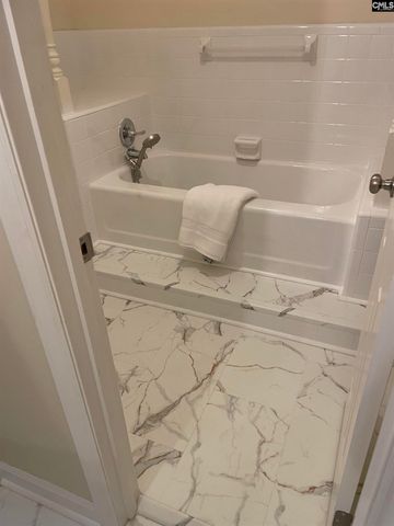 2204 Bee Ridge Road, Columbia, SC 29223