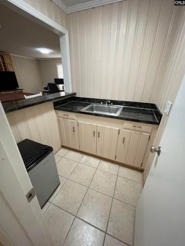 2204 Bee Ridge Road, Columbia, SC 29223