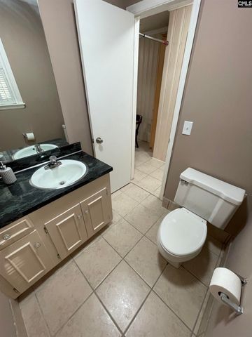 2204 Bee Ridge Road, Columbia, SC 29223