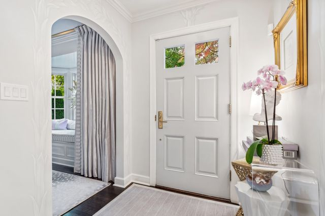 85 Sunset Place, Lake Forest, IL 60045