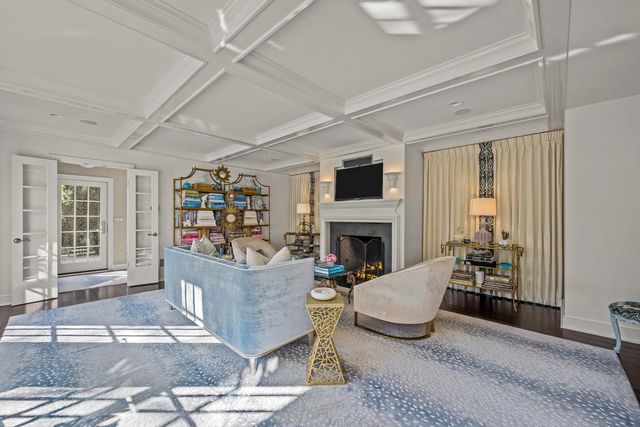 85 Sunset Place, Lake Forest, IL 60045