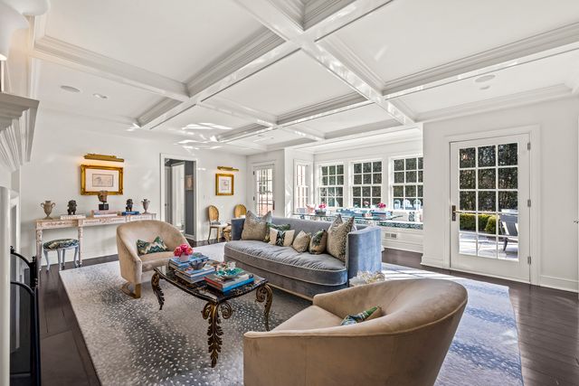 85 Sunset Place, Lake Forest, IL 60045