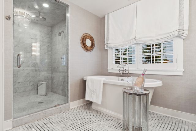 85 Sunset Place, Lake Forest, IL 60045