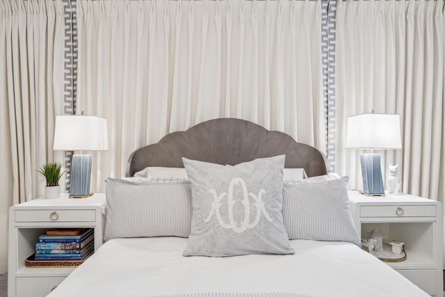 85 Sunset Place, Lake Forest, IL 60045