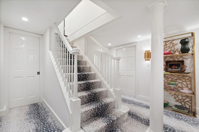 85 Sunset Place, Lake Forest, IL 60045