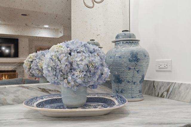 85 Sunset Place, Lake Forest, IL 60045