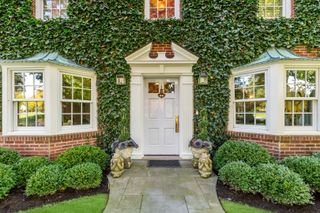 85 Sunset Place, Lake Forest, IL 60045