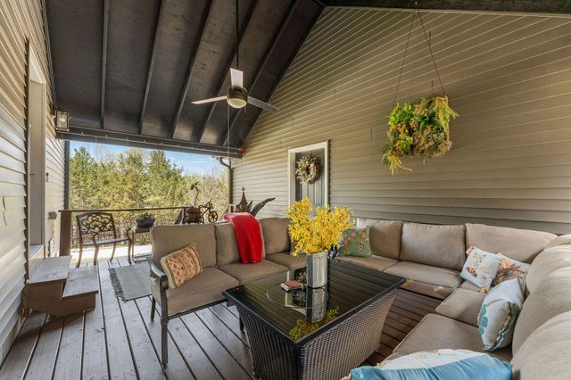 32 Cave Creek Lane, Lampe, MO 65681