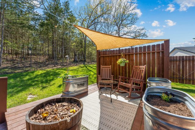 32 Cave Creek Lane, Lampe, MO 65681